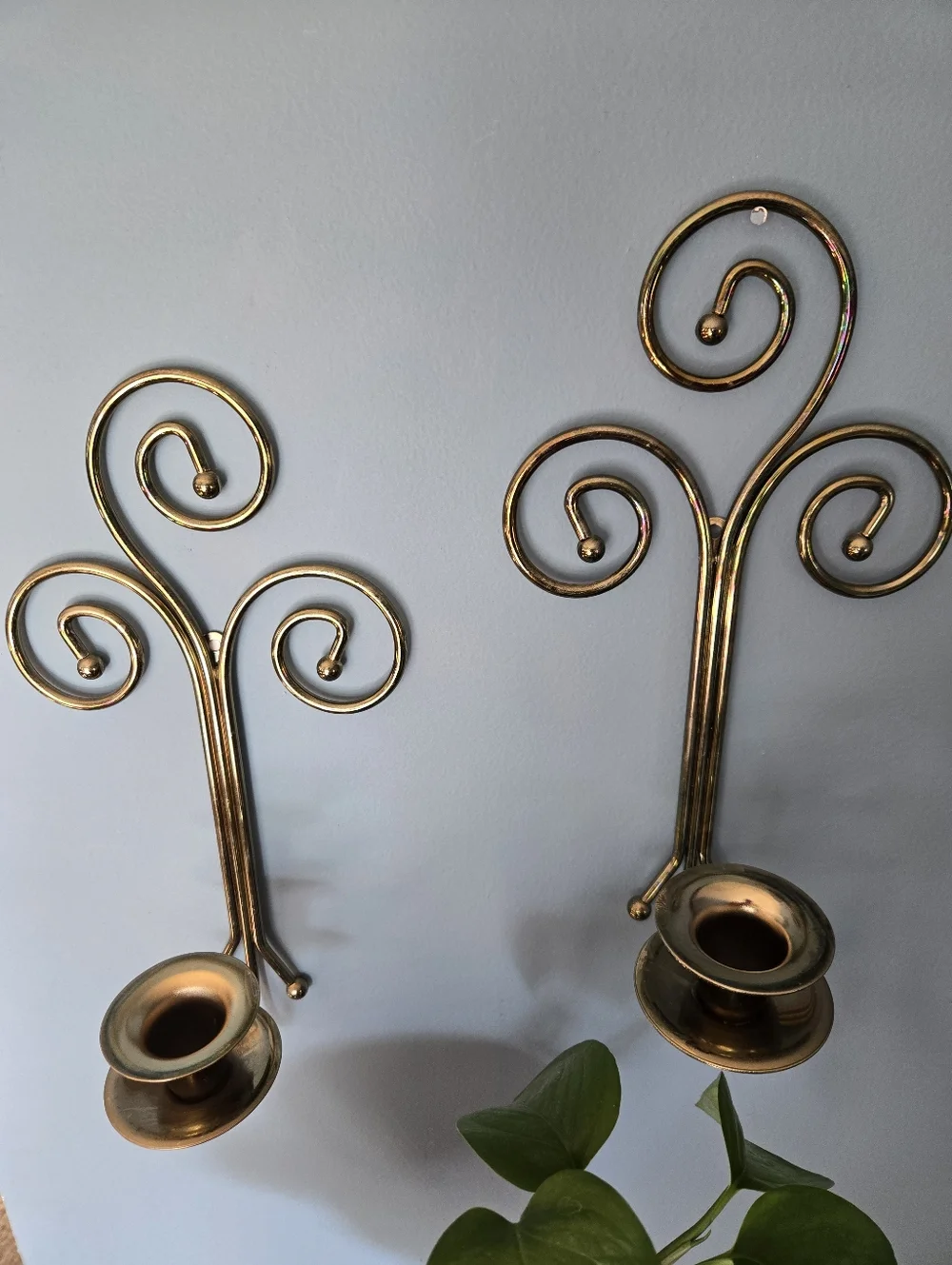 Vintage Home Interiors & Gifts Brass Scroll Wall Sconces - Set of 2